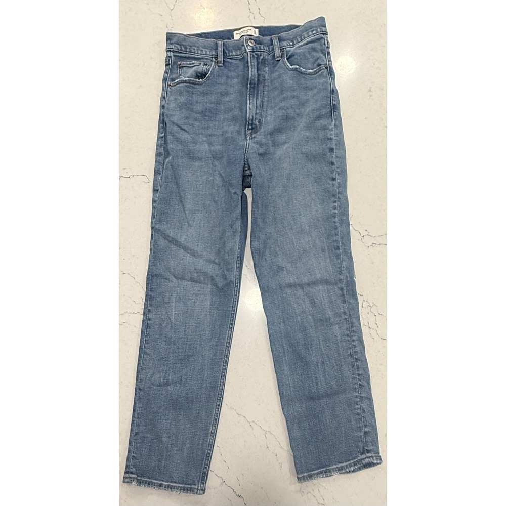 Abercrombie & Fitch Women's the Ankle Straight Ultra High Rise Jeans Size 31/12